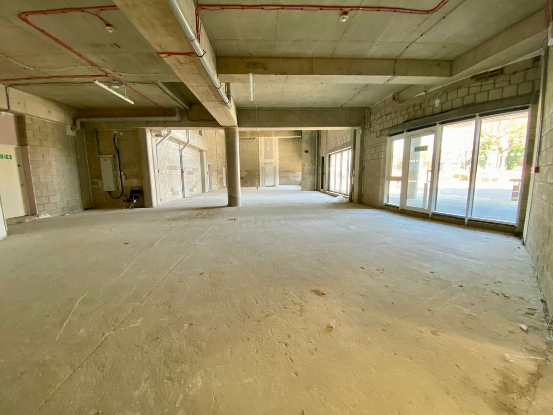 Restaurant Unit, All Saints View, High Street, Houghton Regis, Dunstable, Bedfordshire, LU5 5LQ