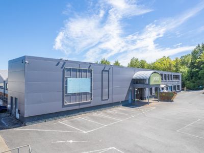 Property Image for Former Retail / Warehouse Premises, School Lane, Chandler's Ford, Eastleigh, Hampshire, SO53 4DG