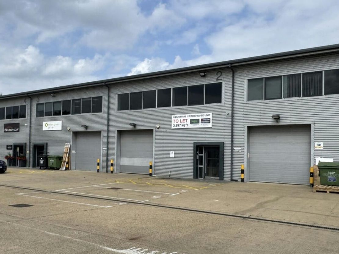 Unit 2, Oyster Park, Chertsey Road, Byfleet, KT14 7AX