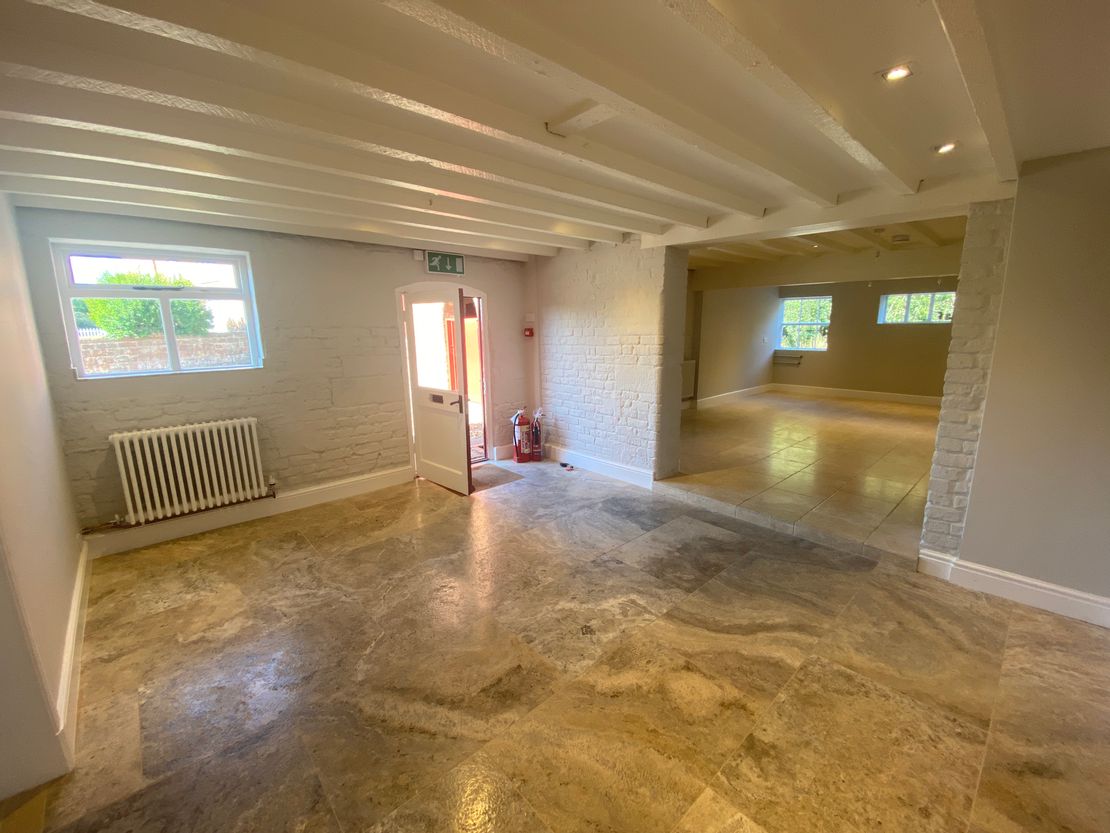 Oak Farm Buildings, Grosvenors, Chester Road, Aldford, Chester, Cheshire, CH3 6HJ
