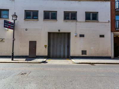 Property Image for 50 Vauxhall Bridge Road, London, SW1V 2RR