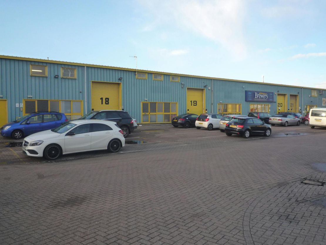 Unit 19, Orchard Business Centre, Tonbridge, TN9 1QF