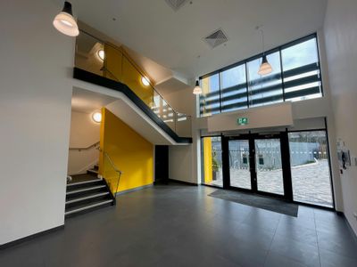 Property Image for Unit 2 INTER, Tewin Road, Tewin Road, Welwyn Garden City, AL7 1BD