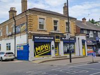 Property Image for 120 Hertford Road, Enfield, Greater London, EN3 5AX