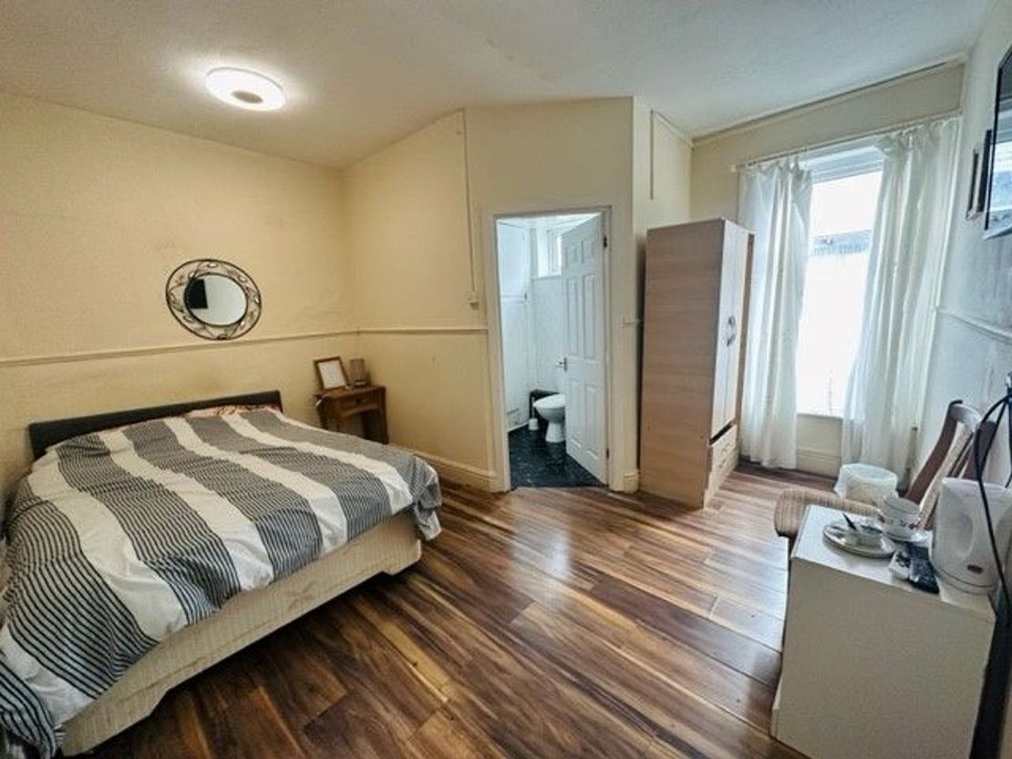 Hornby Road, Blackpool, FY1