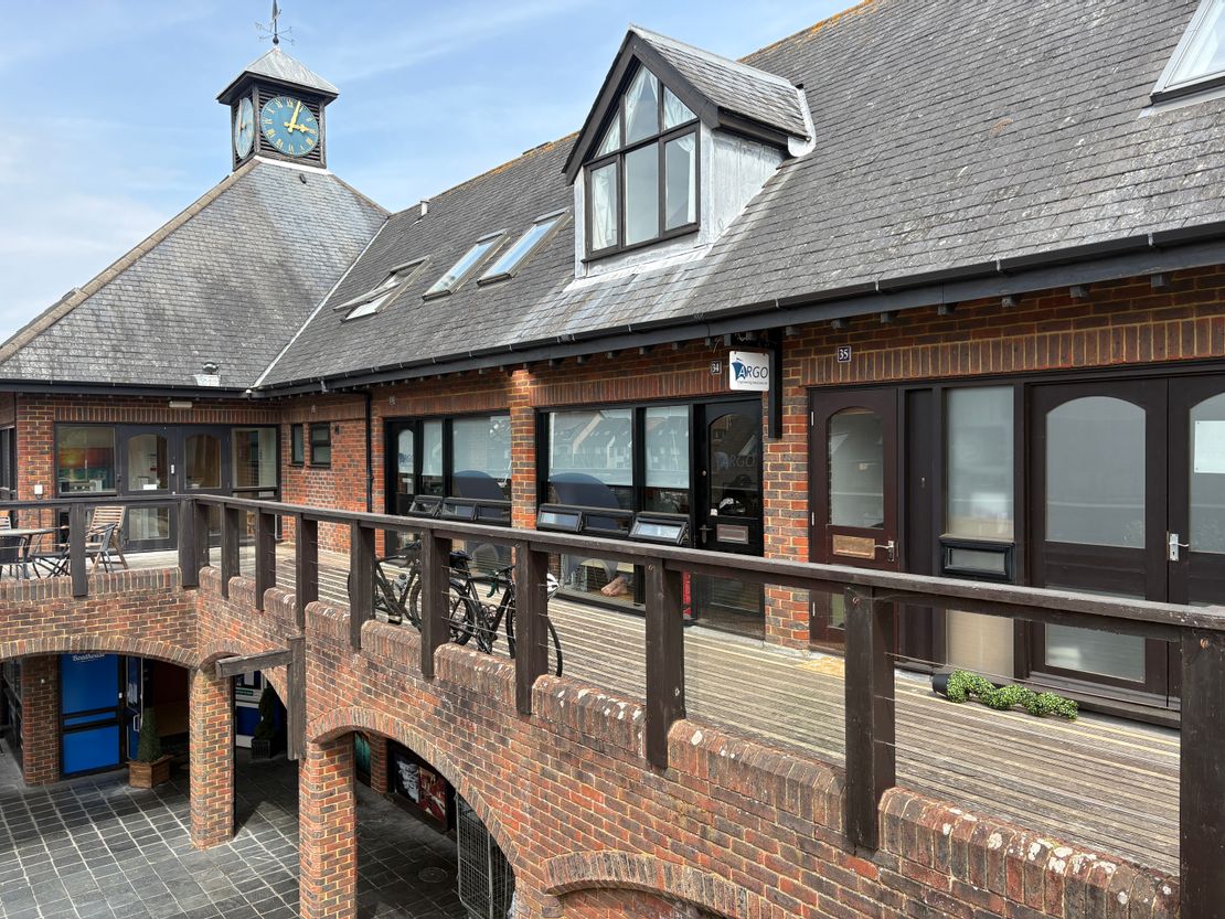 33-34, Shamrock Way, Hythe Marina Village, Southampton, Hampshire, SO45 6DY