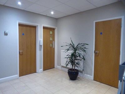 Property Image for 7 Vale Avenue, Tunbridge Wells, TN1 1DJ