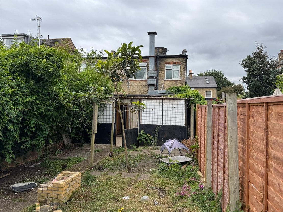 Higham Hill Road, Walthamstow, London