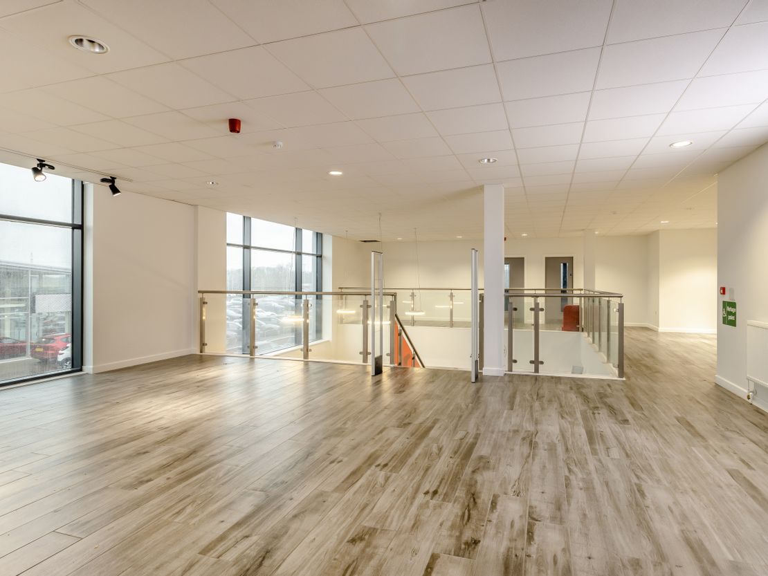 Unit 4, Cheshire Oaks Business Park, Stanney Mill Lane, Little Stanney, Ellesmere Port, Cheshire, CH2 4HY