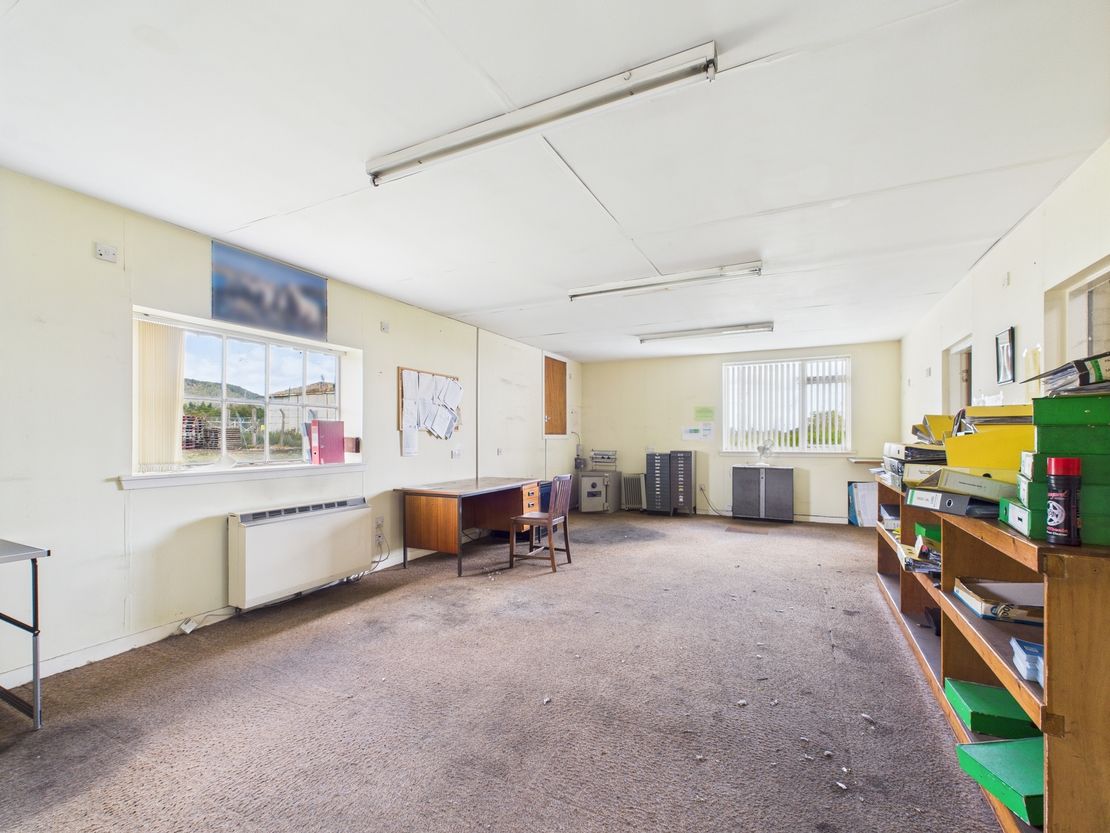 Warehouse Highland Deephaven Industrial Estate, Novar, Newton Road, Evanton, Dingwall, Highland, IV16 9XQ