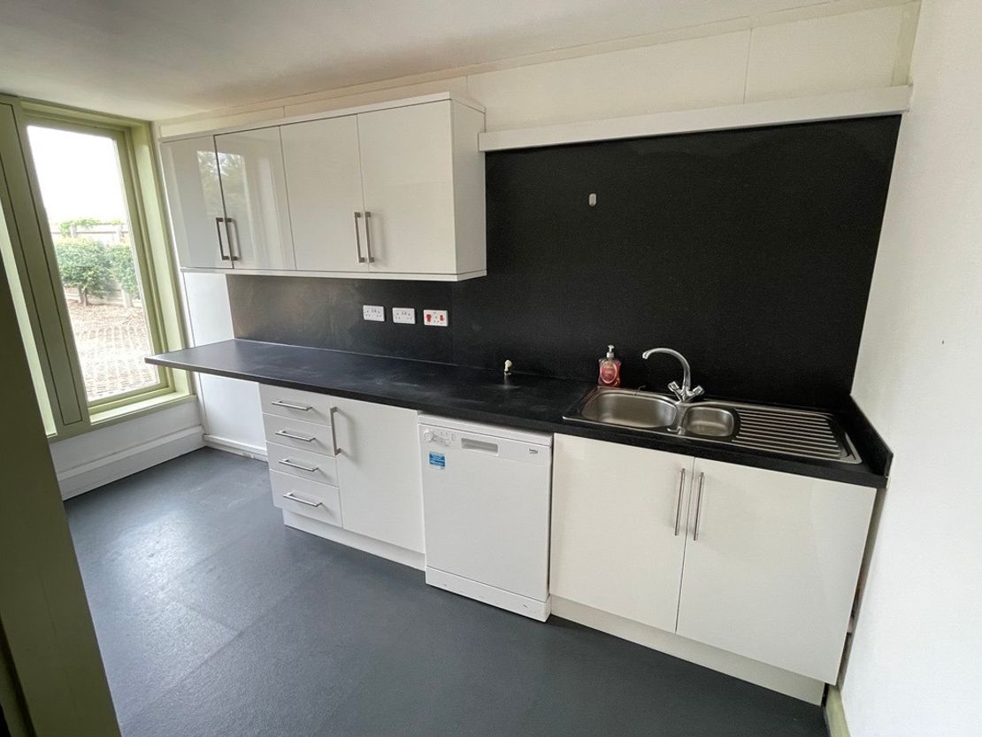 4 Francis Court, High Ditch Road, Fen Ditton, Cambridge, Cambridgeshire, CB5 8TE