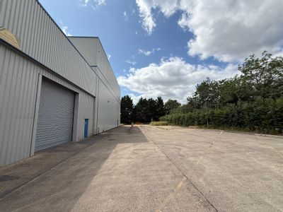 Property Image for MK50, Bramley Road, Bletchley, Milton Keynes, Buckinghamshire, MK1 1PT
