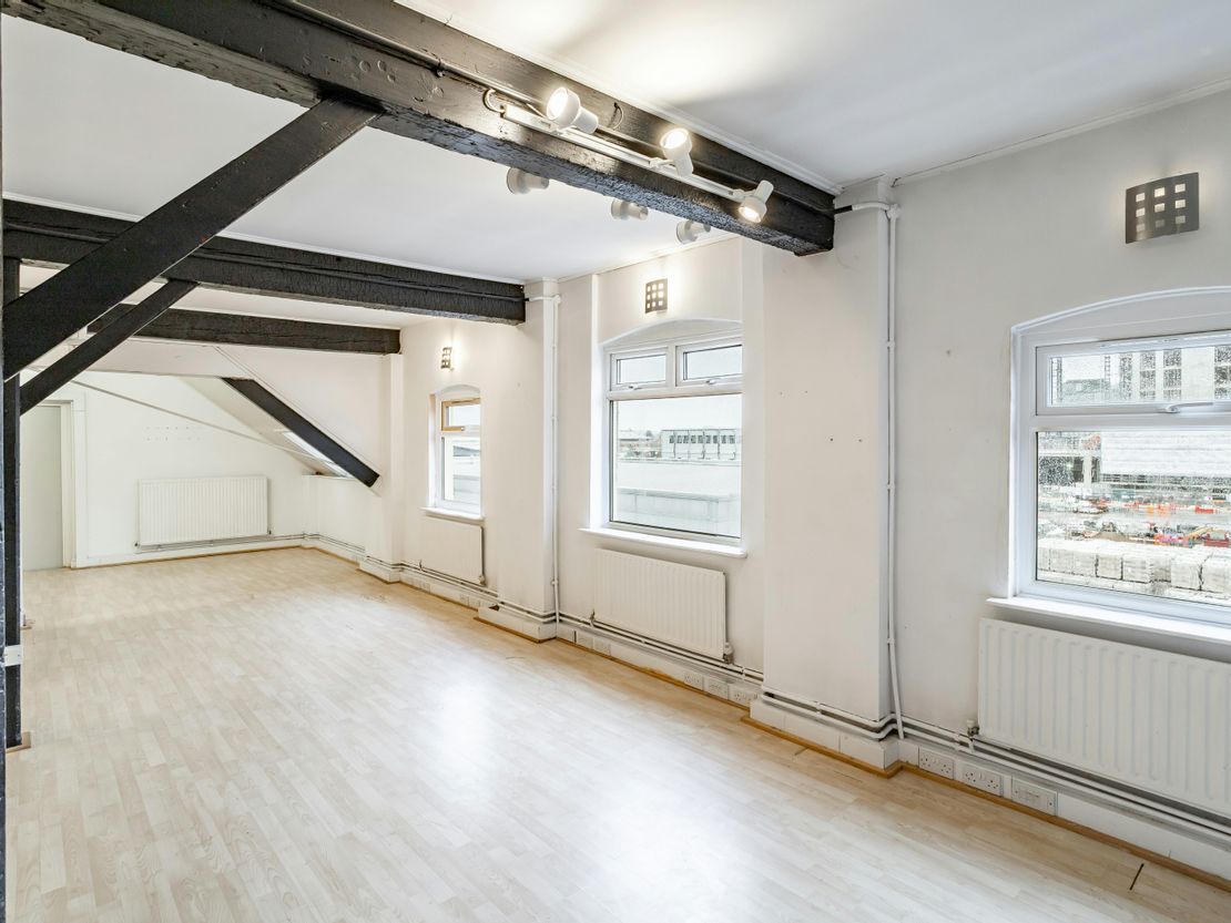 Hille House, 132 St. Albans Road, Watford, WD24 4AE