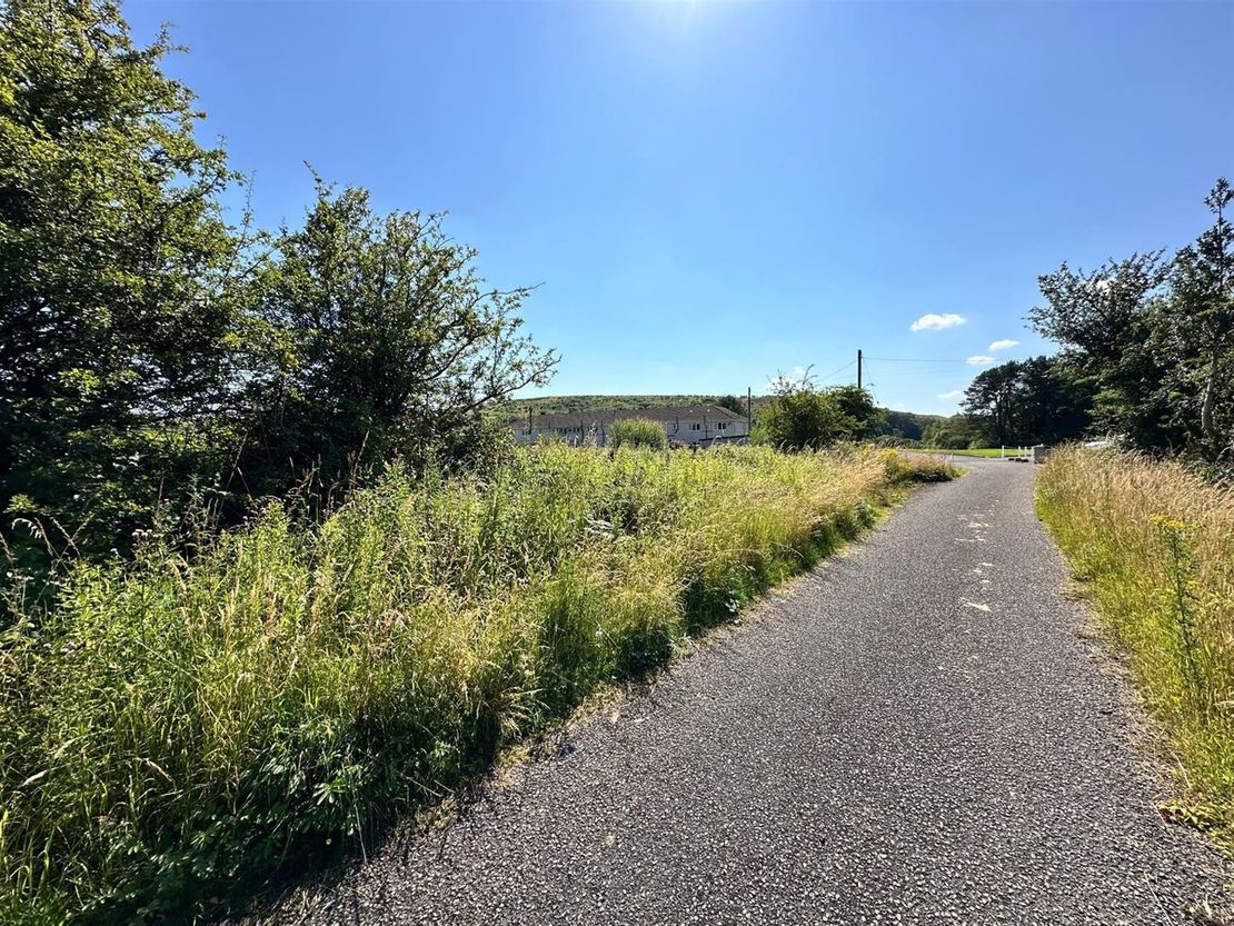 Cwmgarw Road, Rhosamman, Ammanford