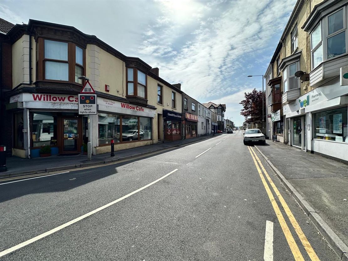 Station Road, Llanelli