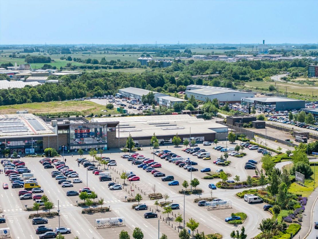 Former Dobbies Garden  Centre, Campbells Meadow, Hardwick Road, King's Lynn, PE30 4WQ