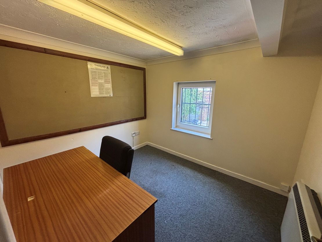 1b Roise Street, Bedford, MK40 1JE