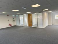 Property Image for 5 Crescent House, Yonge Close, Eastleigh, Hampshire, SO50 9SX