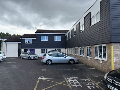 Property Image for 5 Crescent House, Yonge Close, Eastleigh, Hampshire, SO50 9SX