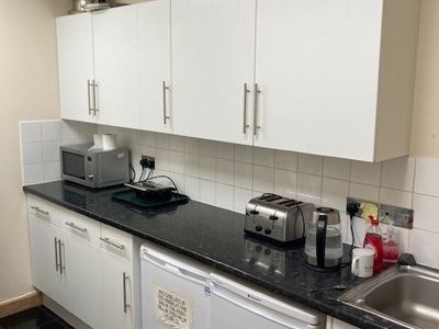 Property Image for Ground Floor Unit 8 Oak Trees Business Park, Orbital Park, Ashford, Kent, TN24 0SY