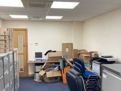 Property Image for Ground Floor Unit 8 Oak Trees Business Park, Orbital Park, Ashford, Kent, TN24 0SY