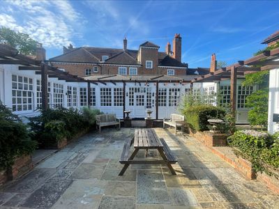 Property Image for Canon House, London End, Beaconsfield, Buckinghamshire, HP9 2HN