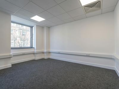 Property Image for 93-94 Queens Road, Brighton, BN1 3XE