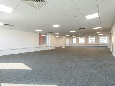 Property Image for 93-94 Queens Road, Brighton, BN1 3XE