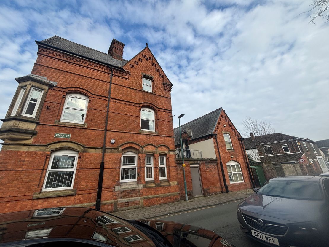 Brendan House, Widnes Road, Widnes, Cheshire, WA8 6AD