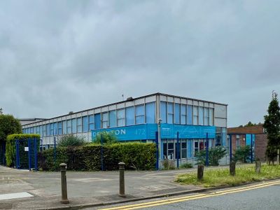 Property Image for 472 Basingstoke Rd, Reading RG2 0QN