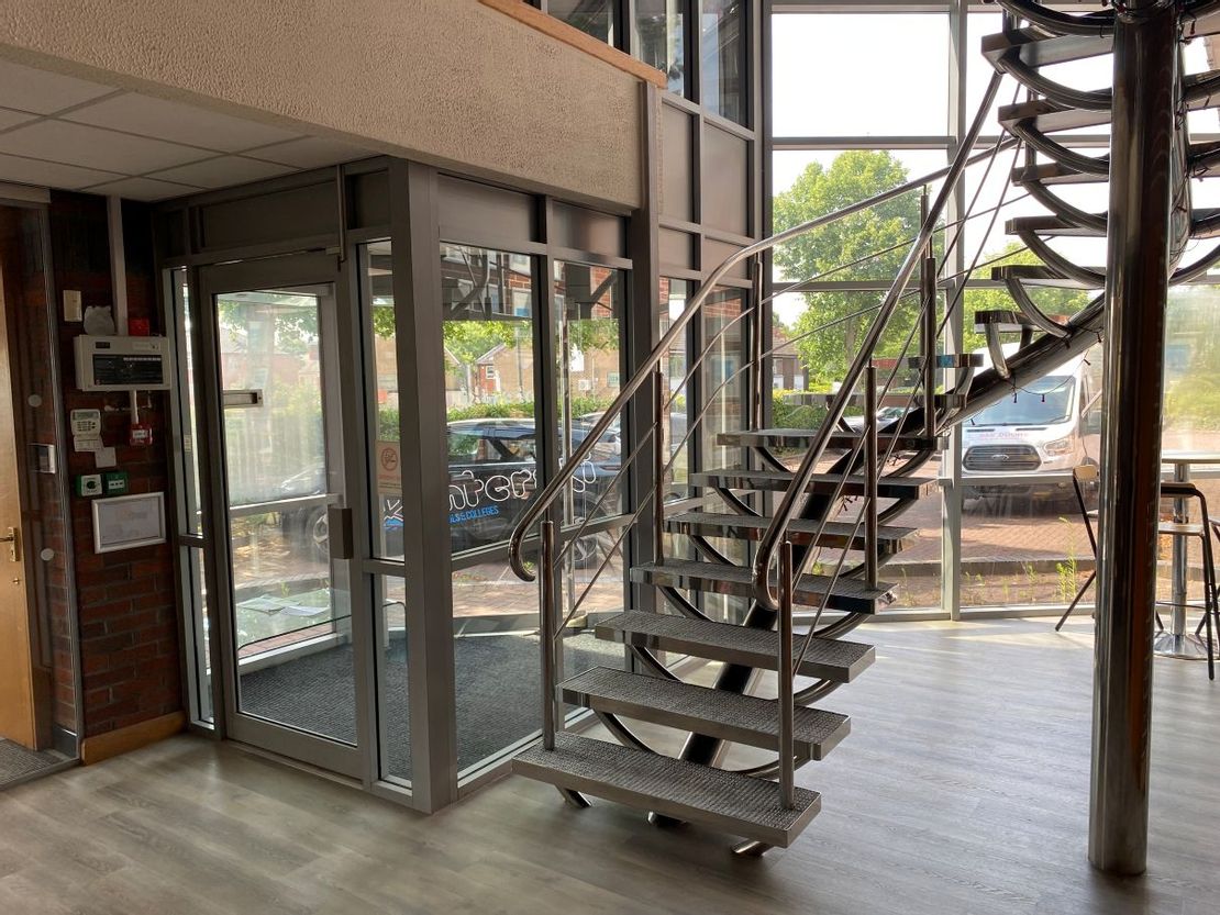 8 ACORN BUSINESS PARK Commercial Gate, Mansfield NG18
