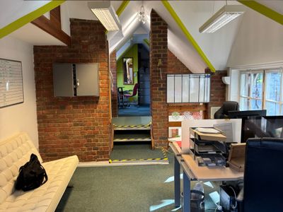 Property Image for 1 Thames Avenue, Windsor, Berkshire, SL4 1QP