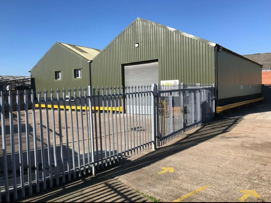 Unit 4 Dentons Wharf, Mulberry Way, Belvedere, Kent, DA17 6AN