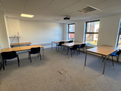Property Image for 118-128 London Street, Reading, Bershire, South East, RG1 4SJ