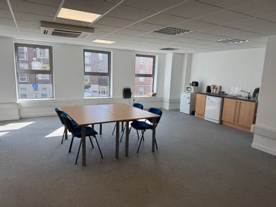 Property Image for 118-128 London Street, Reading, Bershire, South East, RG1 4SJ
