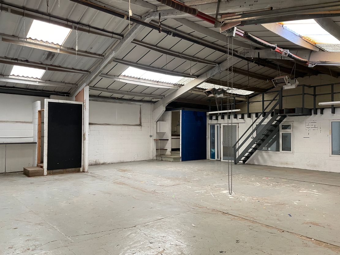 Unit 3, Hookstone Park, Harrogate, North Yorkshire, HG2 7DB