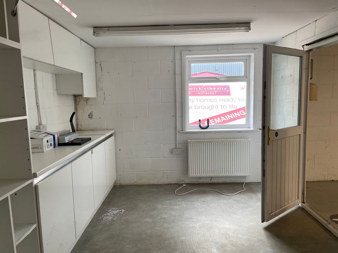 Unit 3, Hookstone Park, Harrogate, North Yorkshire, HG2 7DB