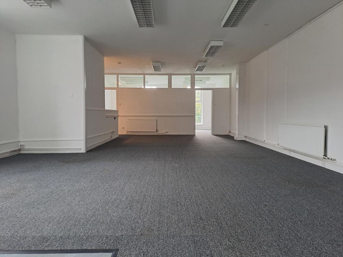 8a Church Road, Welwyn Garden City, Hertfordshire, AL8 6PS