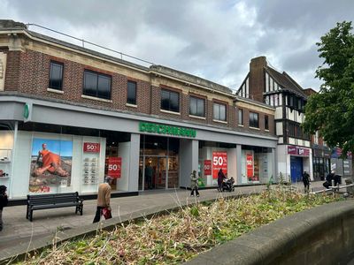 Property Image for 5 Harpur Centre, Bedford, MK40 1TJ