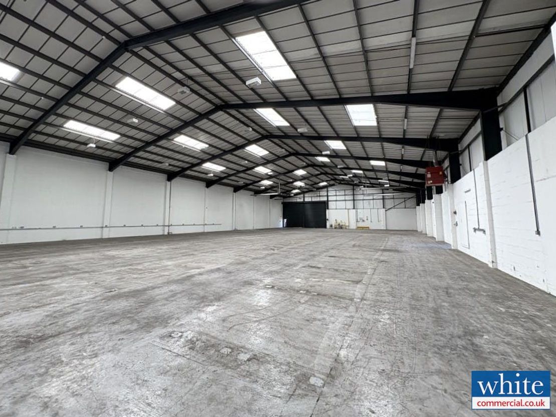 6 Riverside, Tramway Industrial Estate, Banbury, OX16 5TU