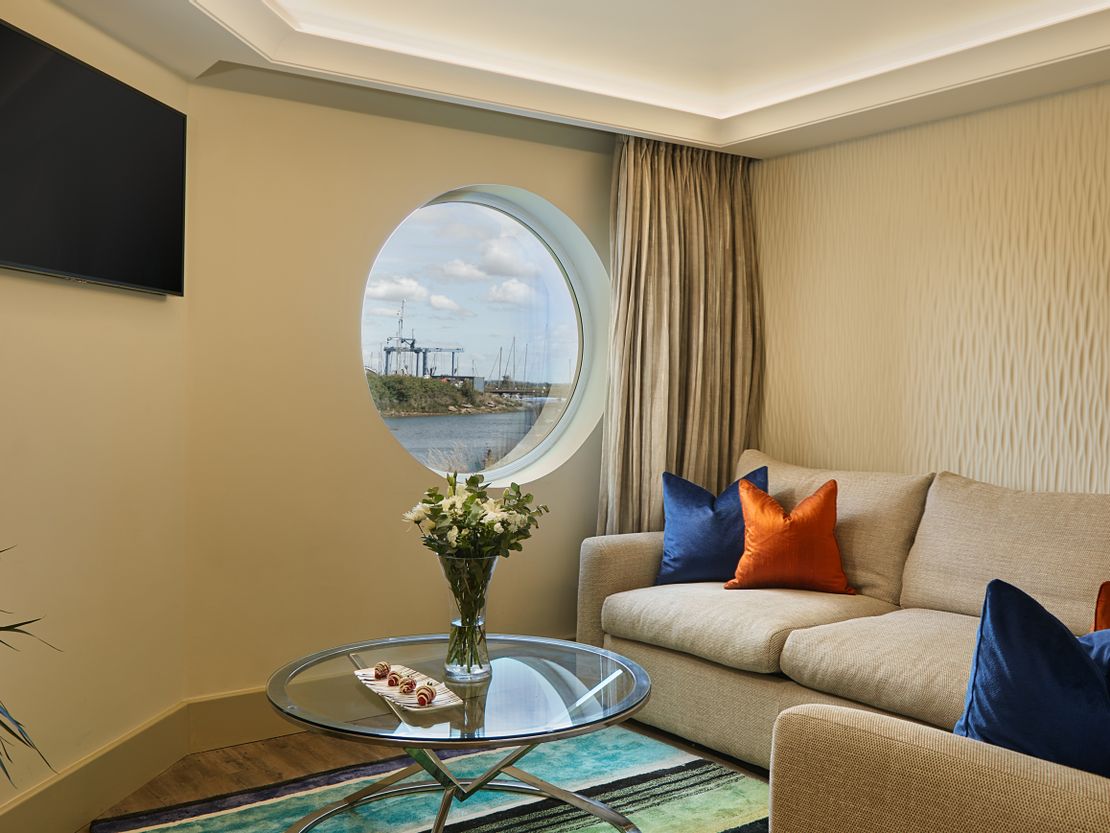 The Langstone Quays Resort, Northney Road, Hayling Island, Hampshire, PO11 0NQ