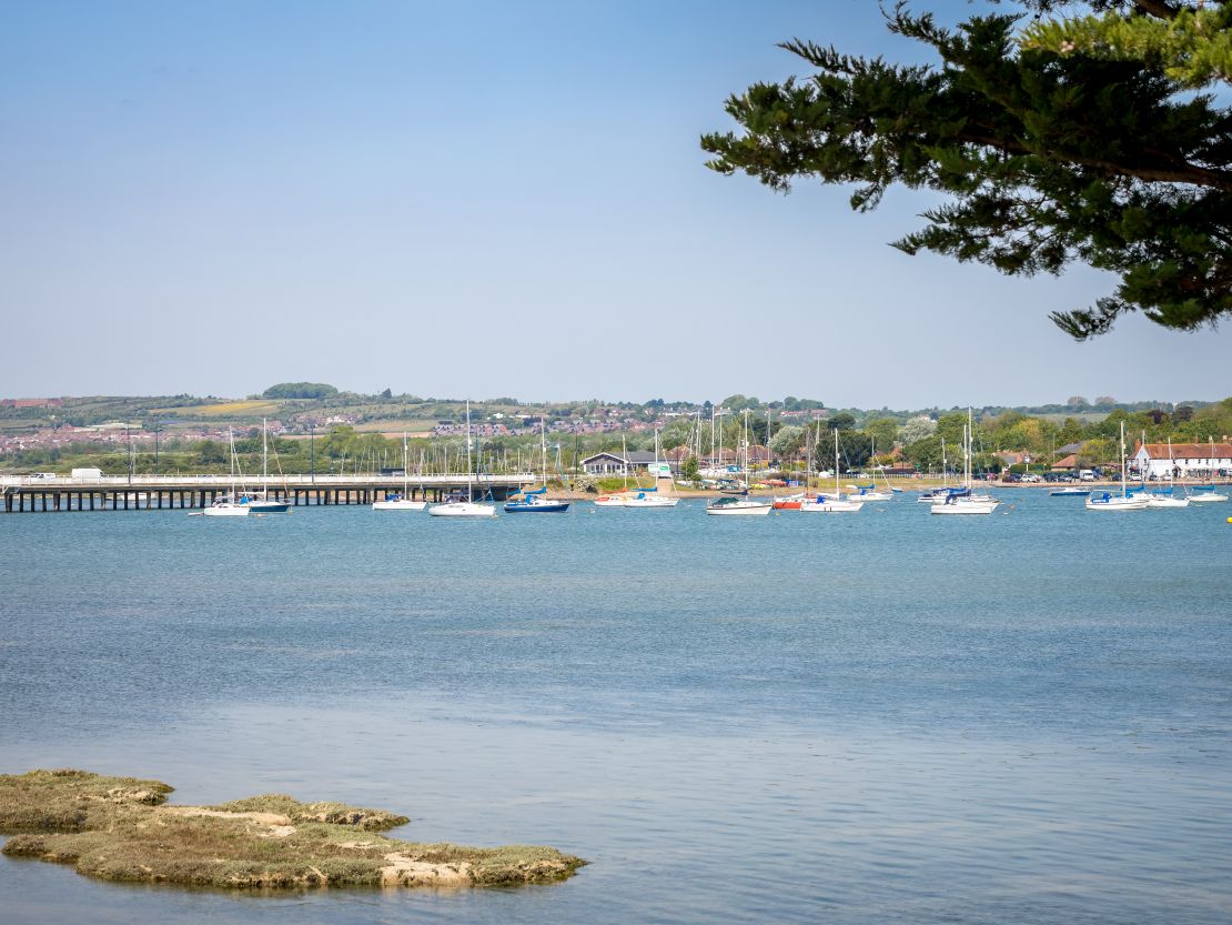 The Langstone Quays Resort, Northney Road, Hayling Island, Hampshire, PO11 0NQ