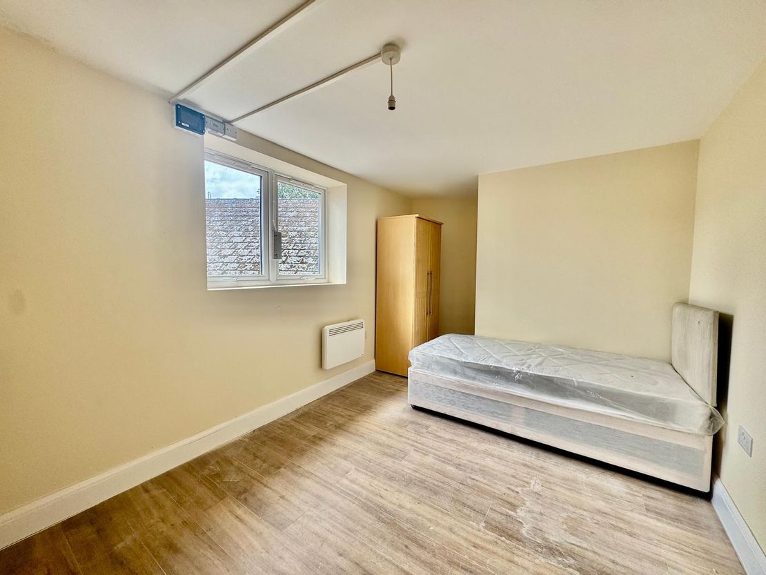 2-4 Park Street, Luton, Bedfordshire, LU1 3EP