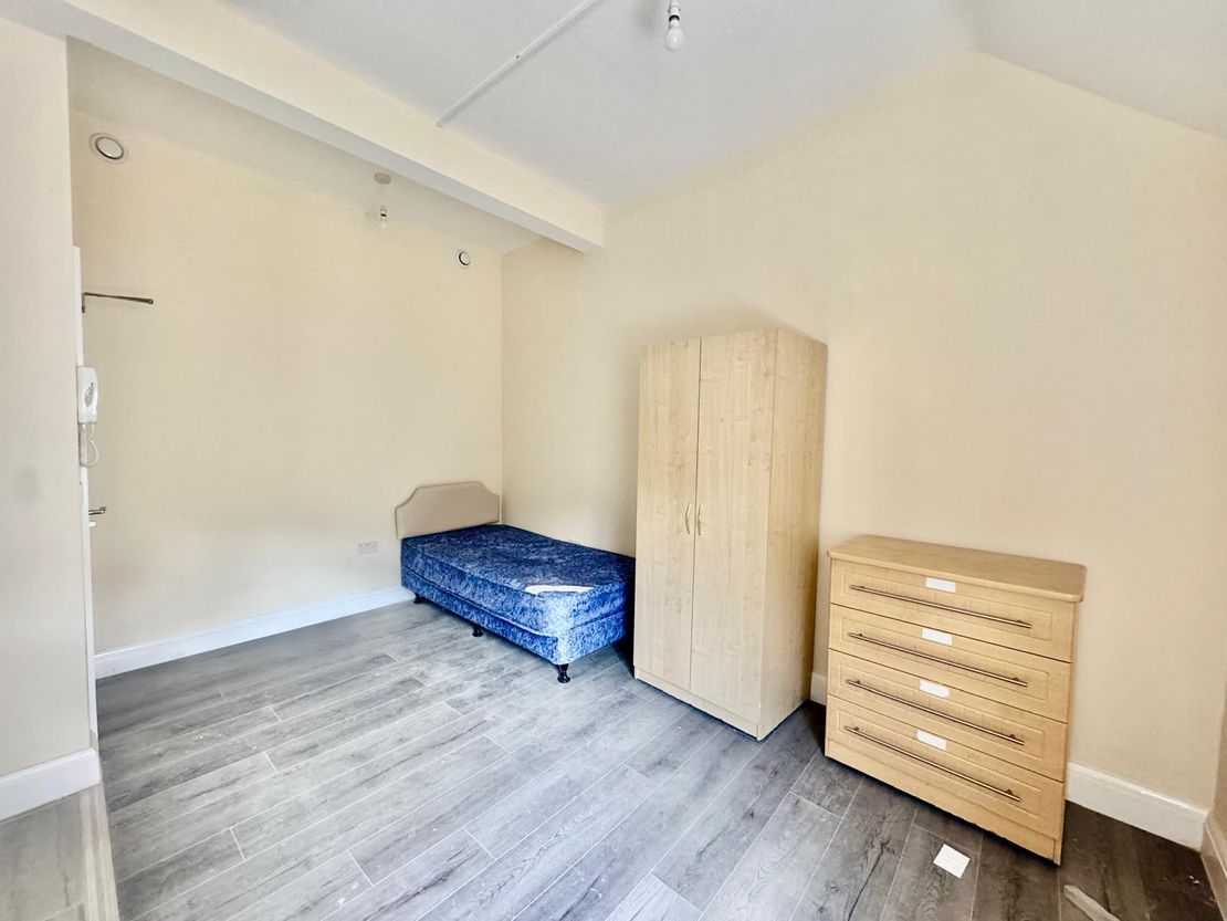 2-4 Park Street, Luton, Bedfordshire, LU1 3EP