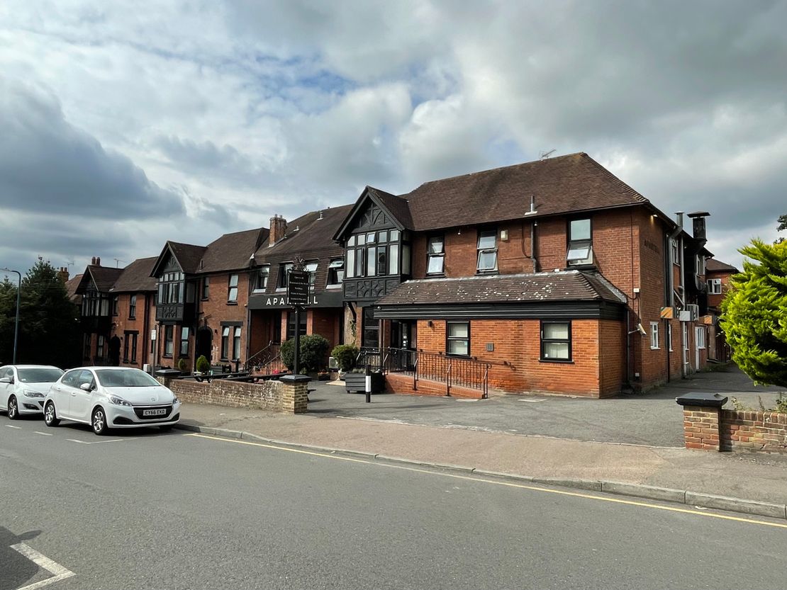 Grange Moor Hotel, 4-8 St. Michaels Road, Maidstone, Kent, ME16 8BS