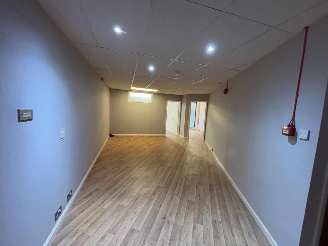 11a, Church Arcade, Bedford, MK40 1LQ