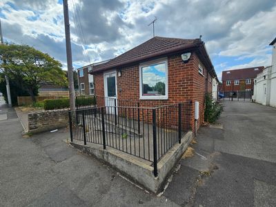 Property Image for 127 Station Road, Rainham, Gillingham, Kent, ME8 7SP