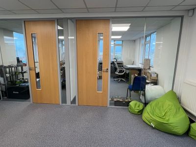 Property Image for 63 Milford Rd, Reading RG1 8LG, UK