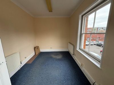 Property Image for 90 High Street, Newmarket, CB8 8FE
