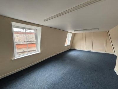 Property Image for 90 High Street, Newmarket, CB8 8FE